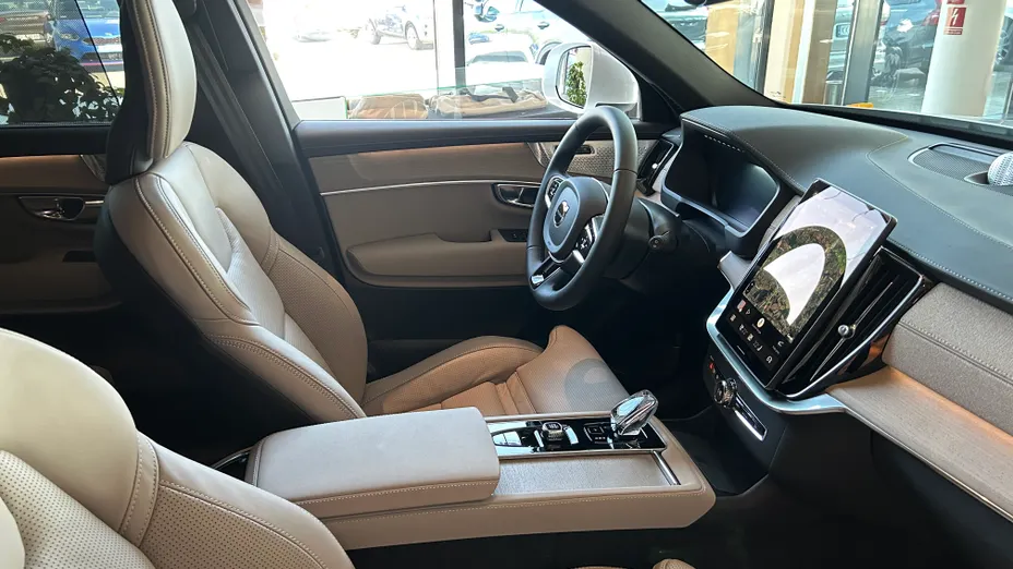 VOLVO XC90 XC90 T8 AWD Plug-In Hybrid Plus Bright 7os aut Nowy