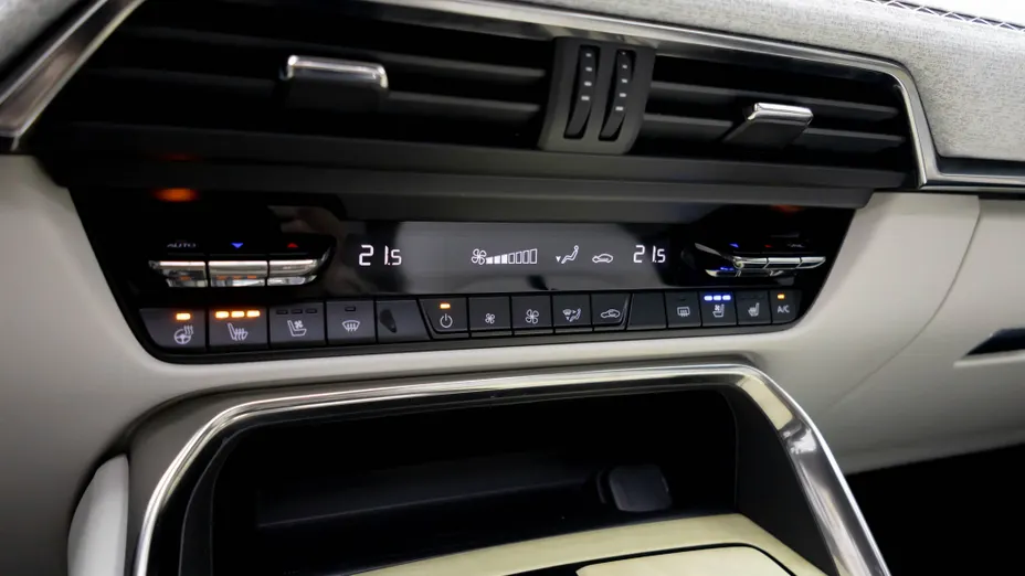 MAZDA CX-60 CX-60 2.5 PHEV Takumi AWD aut