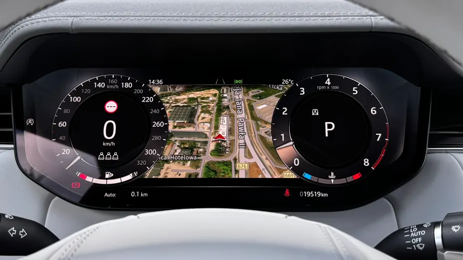 LAND ROVER Range Rover Range Rover 4.4 V8 P615 mHEV LWB SV