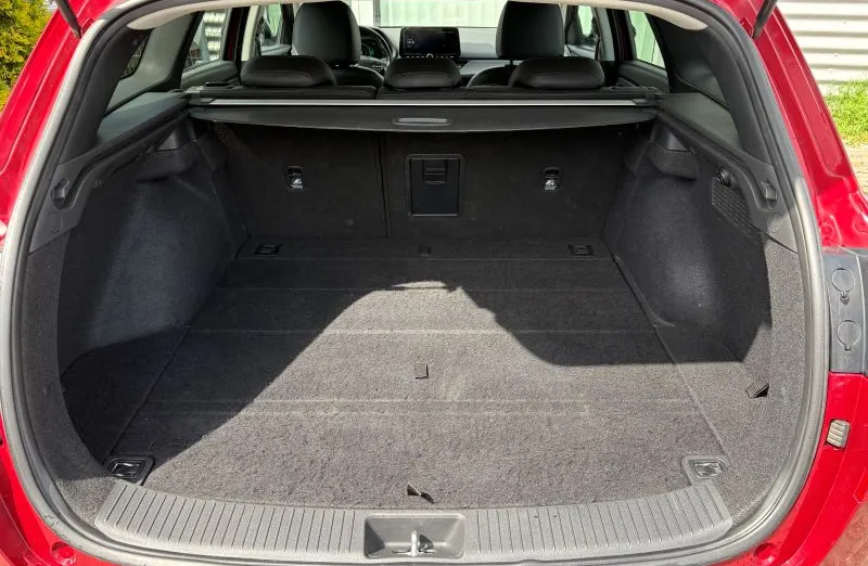 HYUNDAI i30 i30 1.5 T-GDI 48V Executive DCT