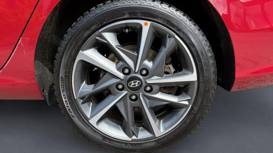 HYUNDAI i30 i30 1.5 T-GDI 48V Executive DCT