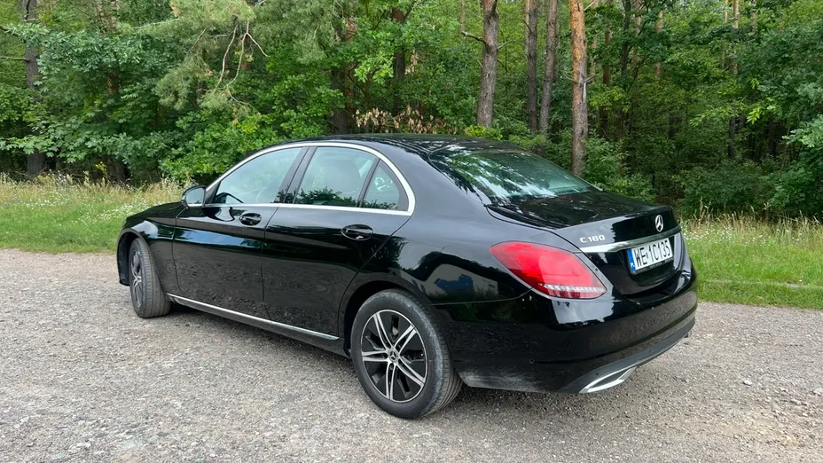 MERCEDES-BENZ C Klasa C 180 9G-TRONIC