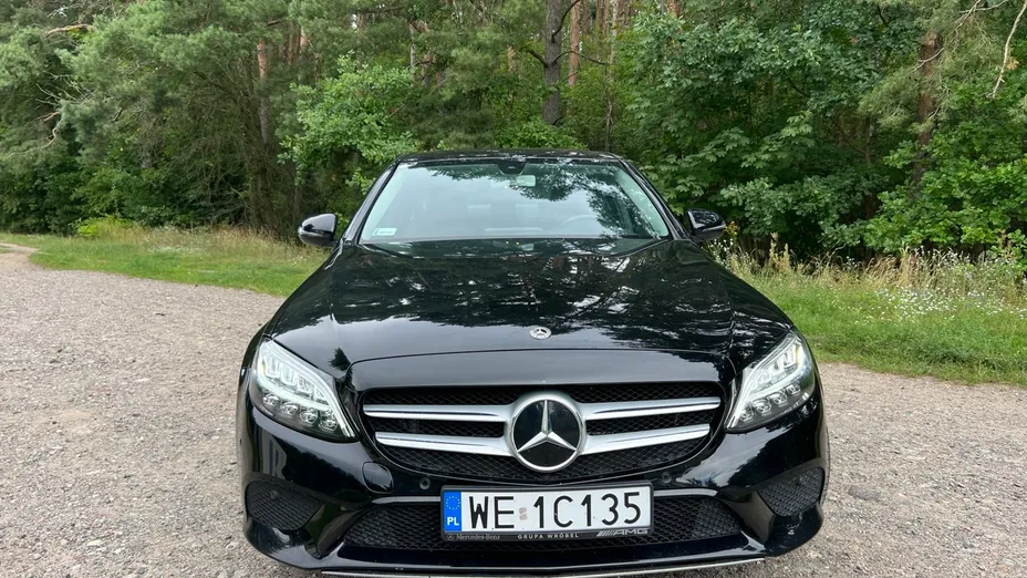 MERCEDES-BENZ C Klasa C 180 9G-TRONIC