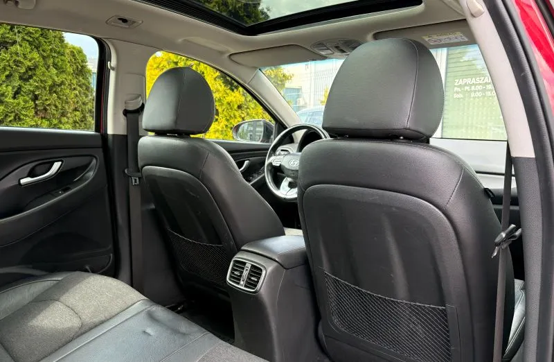 HYUNDAI i30 i30 1.5 T-GDI 48V Executive DCT