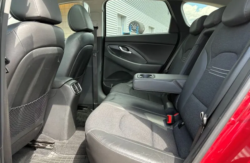 HYUNDAI i30 i30 1.5 T-GDI 48V Executive DCT