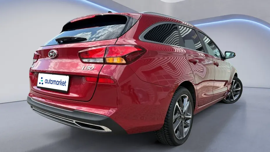 HYUNDAI i30 i30 1.5 T-GDI 48V Executive DCT