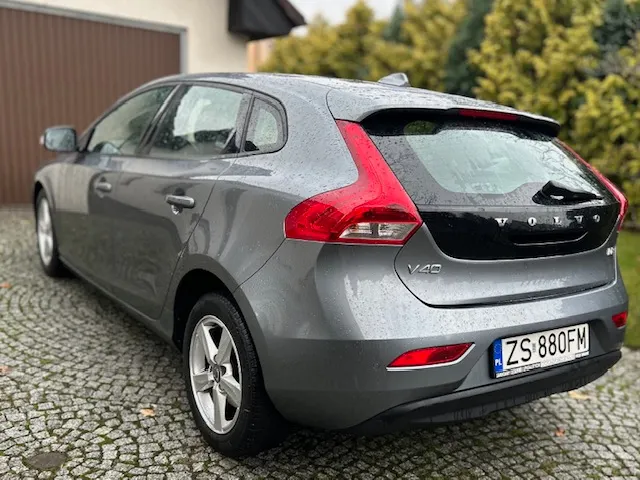 VOLVO V40 V40 D2 Kinetic aut