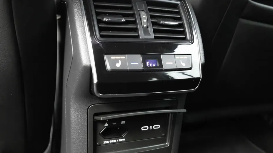 SKODA Superb Superb 1.4 TSI Plug-In Hybrid Sportline DSG