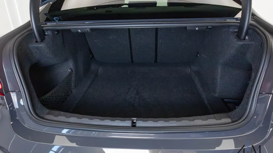 BMW Seria 3 330i xDrive M Sport aut