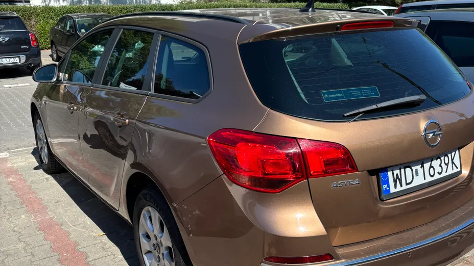 OPEL Astra Astra V 1.6 CDTI Enjoy
