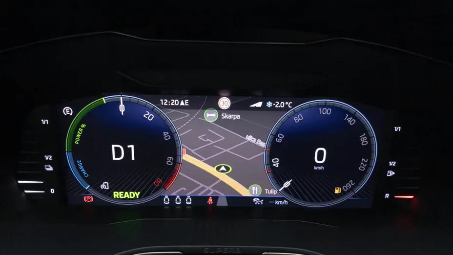 SKODA Superb Superb 1.4 TSI Plug-In Hybrid Sportline DSG