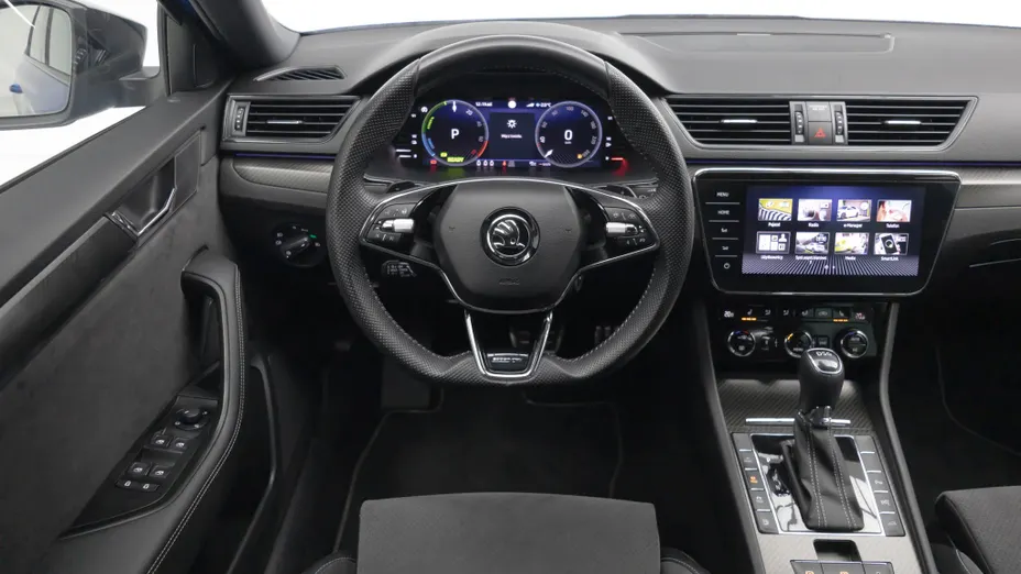 SKODA Superb Superb 1.4 TSI Plug-In Hybrid Sportline DSG