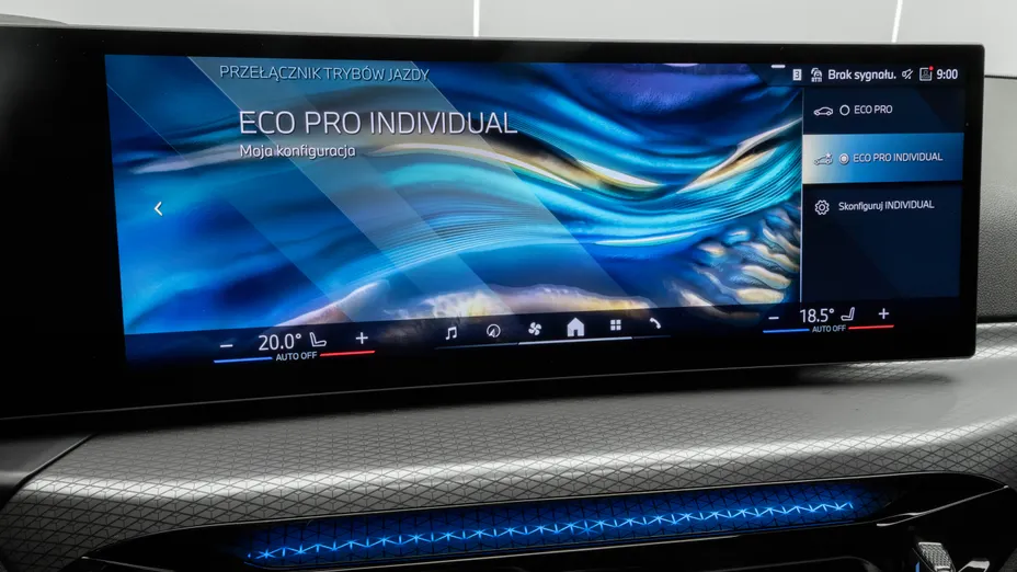 BMW Seria 3 330i xDrive M Sport aut