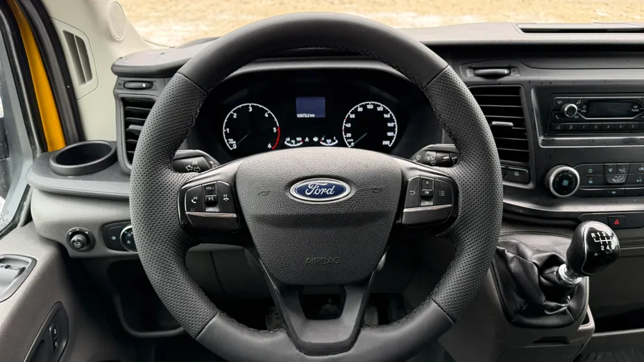 FORD Transit Custom Transit Custom 300 L2H1 Limited (bryg.)