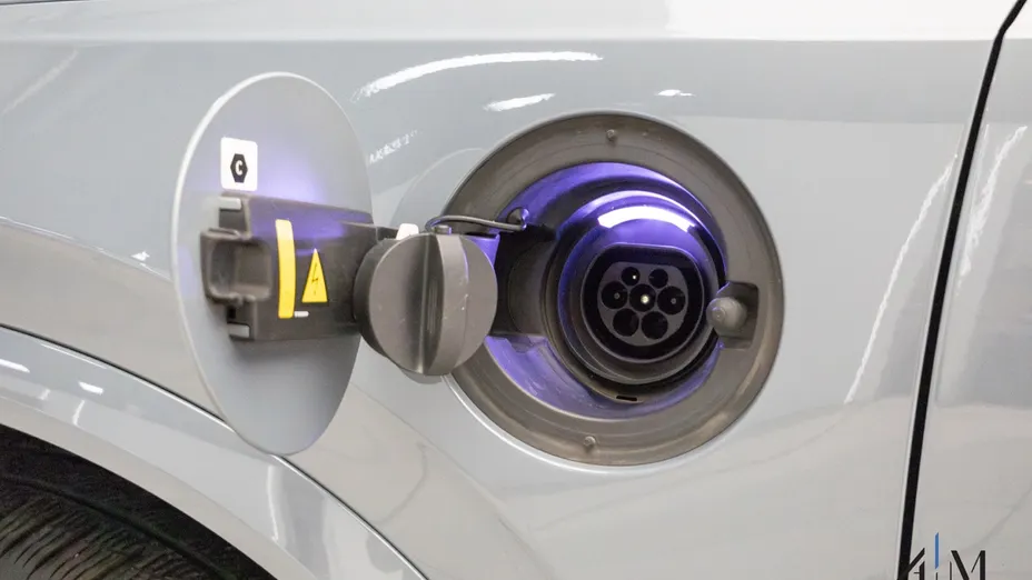 VOLVO XC90 XC90 T8 AWD Plug-In Hybrid Ultimate Dark 7os aut