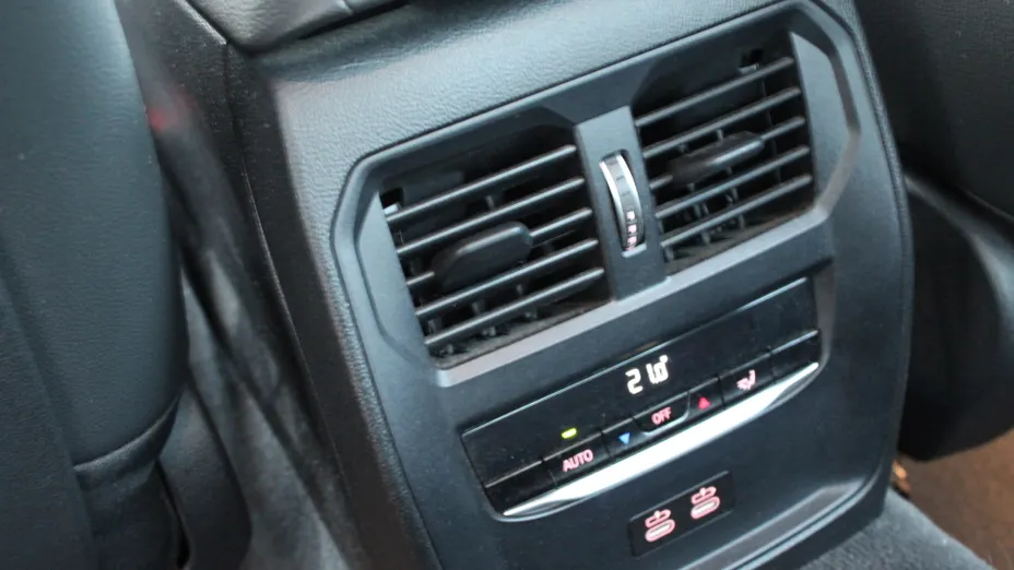 BMW Seria 3 318d mHEV Sport Line aut