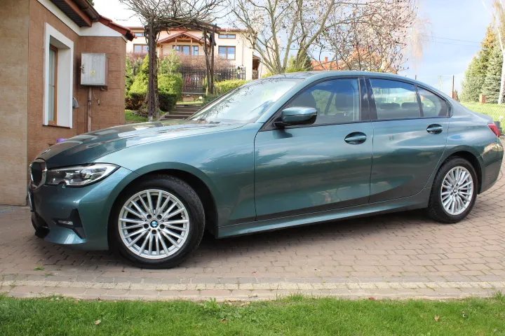 BMW Seria 3 318d mHEV Sport Line aut