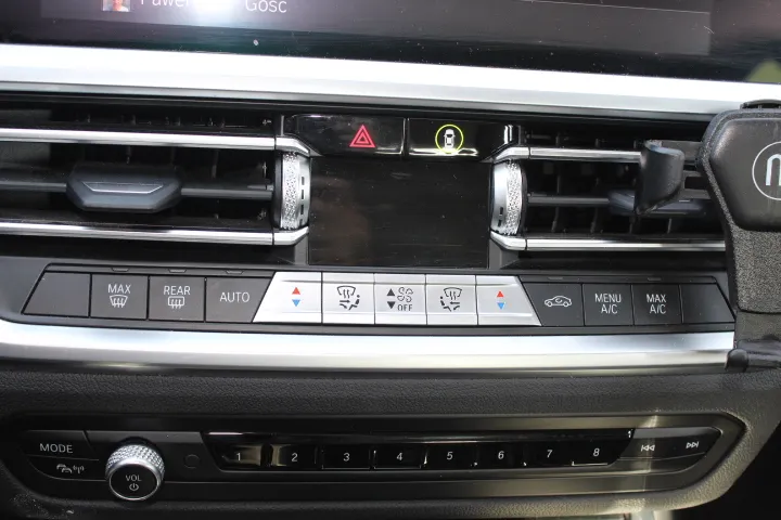 BMW Seria 3 318d mHEV Sport Line aut