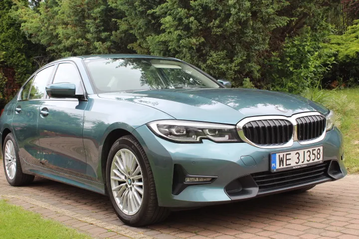 BMW Seria 3 318d mHEV Sport Line aut