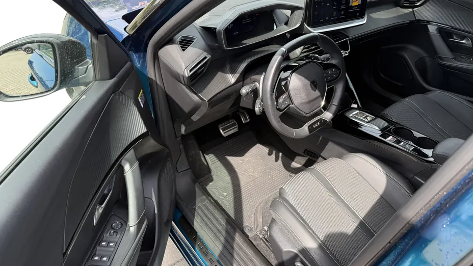 PEUGEOT 2008 2008 PureTech mHEV GT e-DCS6