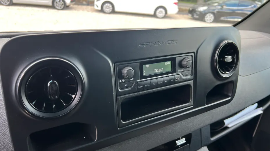 MERCEDES-BENZ Sprinter Sprinter 319 CDI 907.233