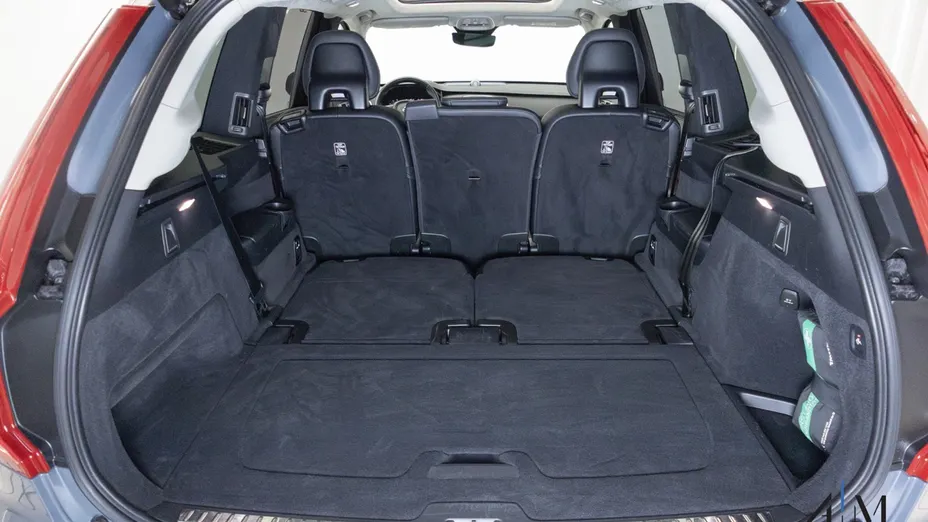 VOLVO XC90 XC90 T8 AWD Plug-In Hybrid Ultimate Dark 7os aut