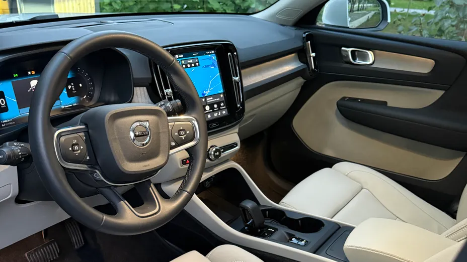 VOLVO XC40 XC40 B3 Core aut