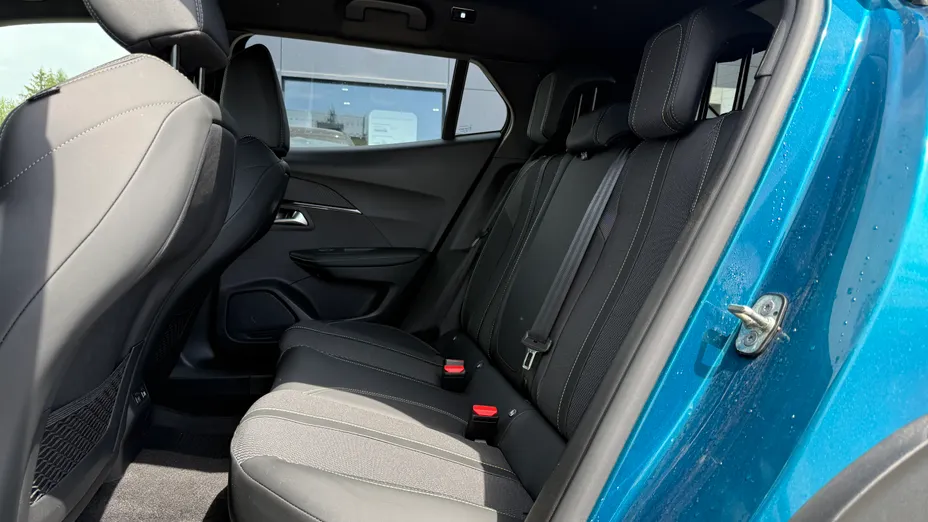 PEUGEOT 2008 2008 PureTech mHEV GT e-DCS6