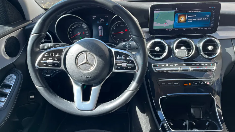 MERCEDES-BENZ C Klasa C 180 9G-TRONIC