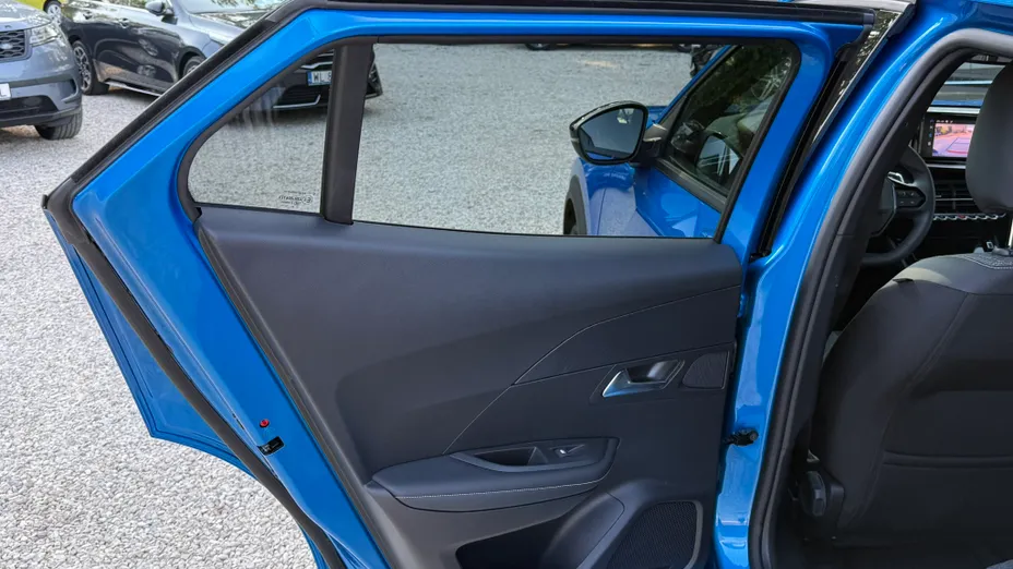 PEUGEOT 2008 2008 PureTech 130 Allure S&S EAT8