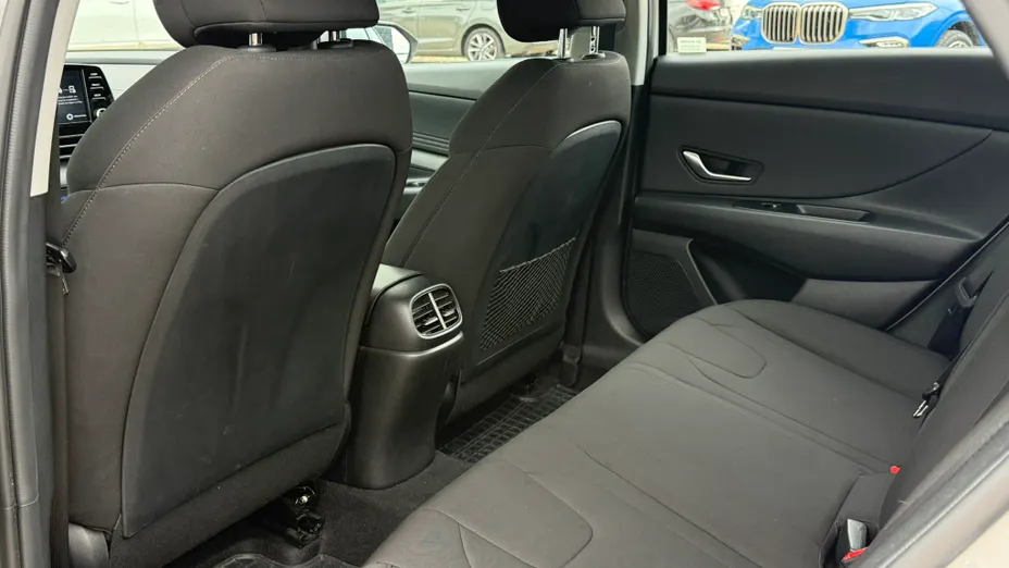 HYUNDAI Elantra Elantra 1.6 Smart CVT