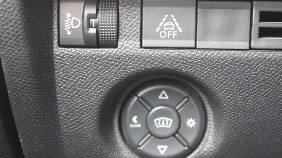 CITROEN C4 C4 1.5 BlueHDi Shine S&S