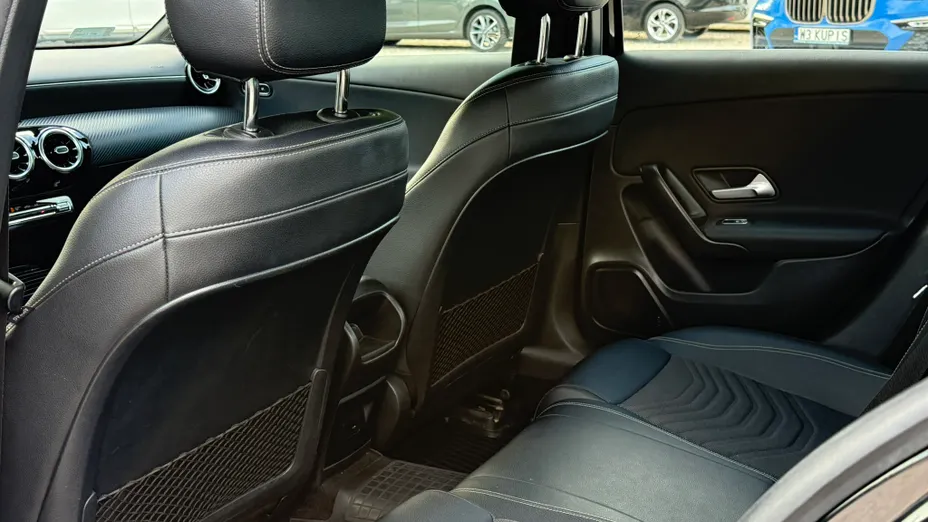 MERCEDES-BENZ A Klasa A 180 Style 7G-DCT