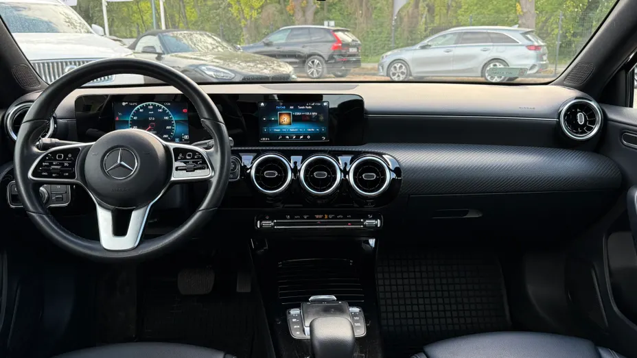 MERCEDES-BENZ A Klasa A 180 Style 7G-DCT