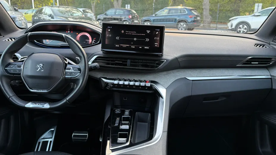 PEUGEOT 3008 3008 1.2 PureTech GT S&S