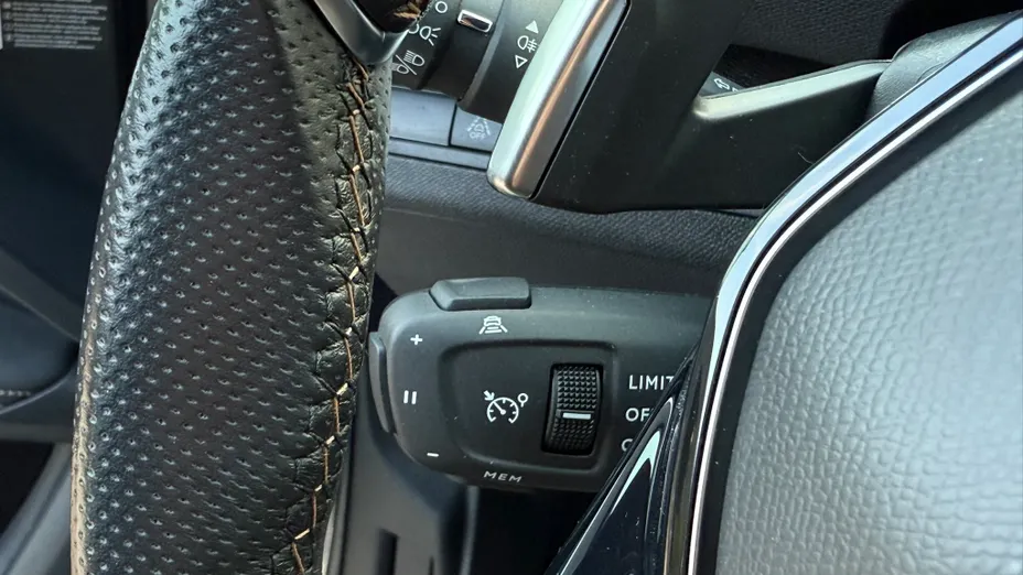 PEUGEOT 3008 3008 1.2 PureTech GT S&S