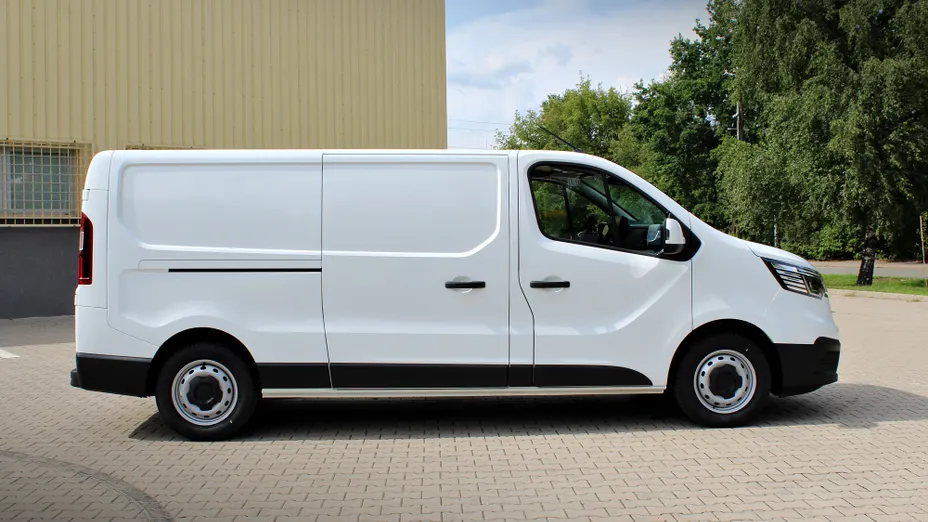 RENAULT Trafic -