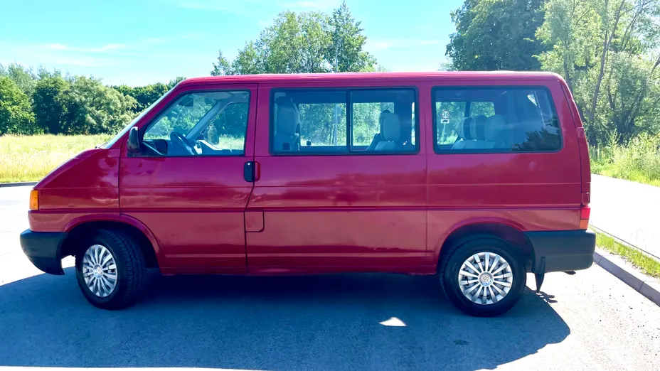 VOLKSWAGEN Transporter -