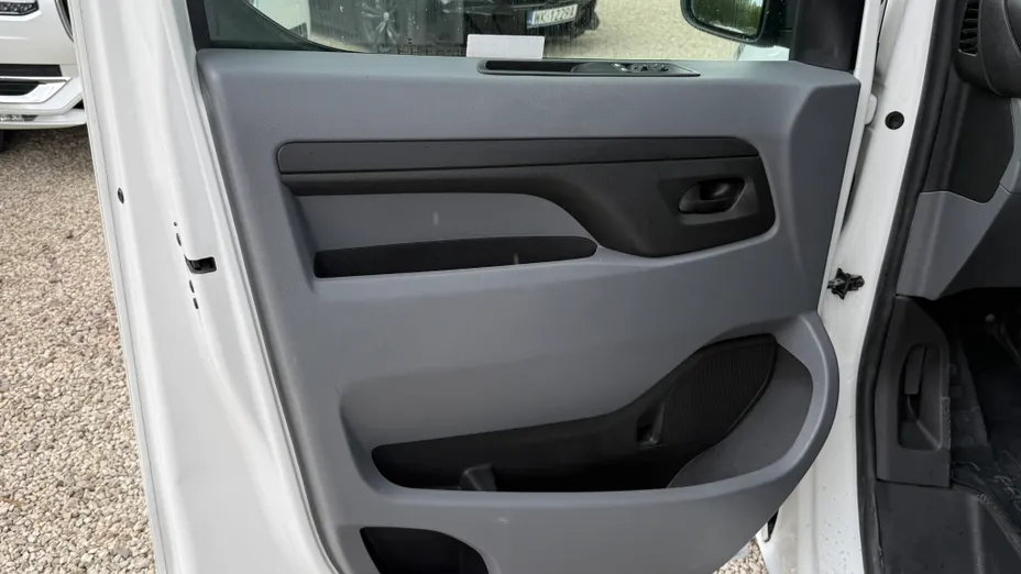 TOYOTA Proace Proace Kombi 2.0 D-4D Long 2,8t
