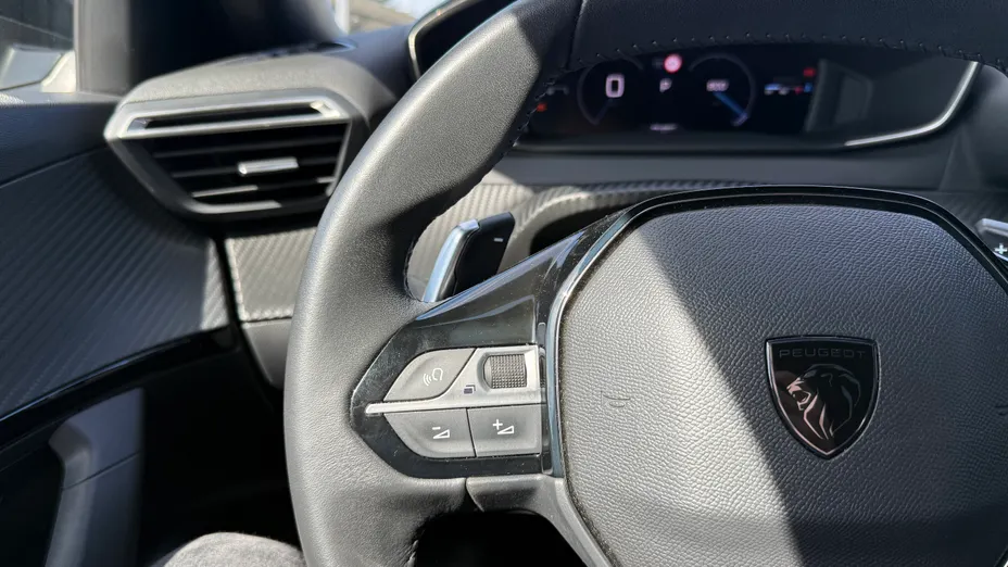 PEUGEOT 2008 2008 1.2 PureTech Allure S&S EAT8