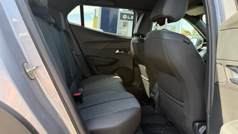 PEUGEOT 2008 2008 1.2 PureTech Allure S&S EAT8
