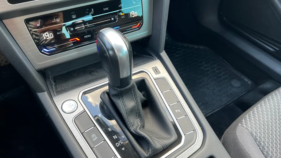 VOLKSWAGEN Passat Passat 2.0 TDI EVO Essence DSG