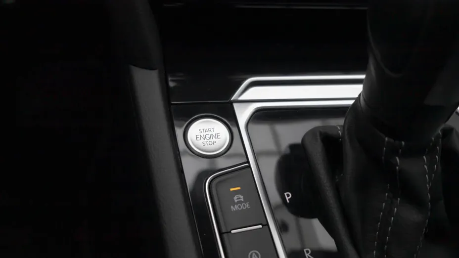 VOLKSWAGEN Arteon Arteon 2.0 TDI 4Motion R-Line DSG