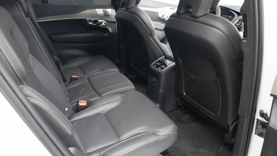 VOLVO XC90 XC90 T8 AWD Plug-In Hybrid Ultimate Dark 7os aut