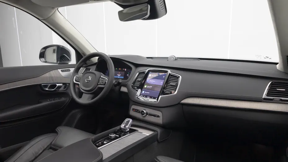 VOLVO XC90 XC90 T8 AWD Plug-In Hybrid Ultimate Dark 7os aut