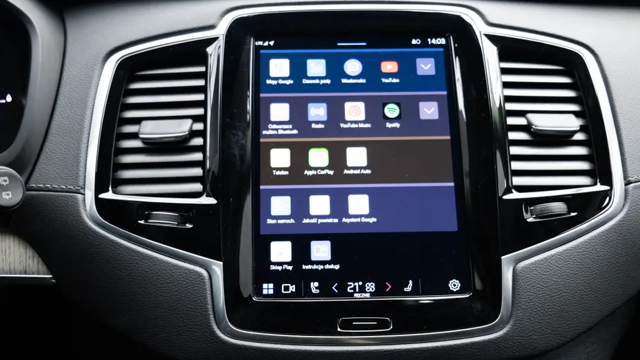 VOLVO XC90 XC90 T8 AWD Plug-In Hybrid Ultimate Dark 7os aut