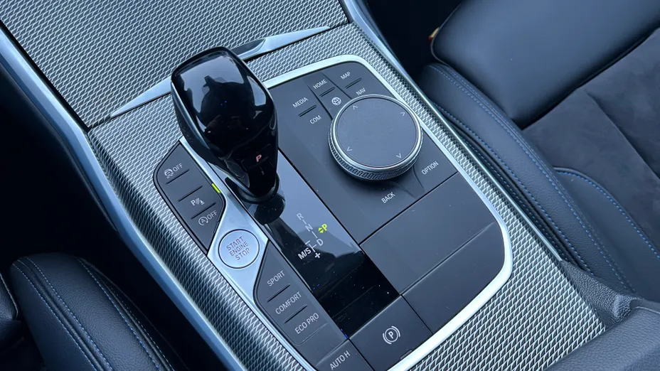 BMW Seria 3 318i M Sport aut