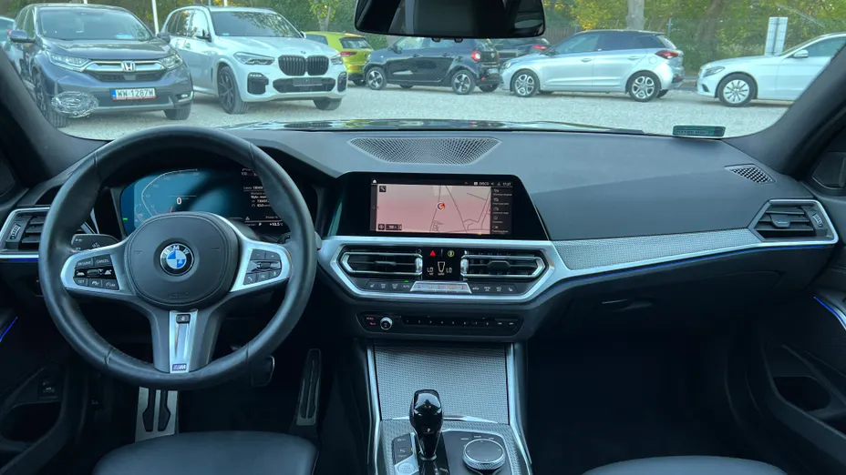 BMW Seria 3 318i M Sport aut