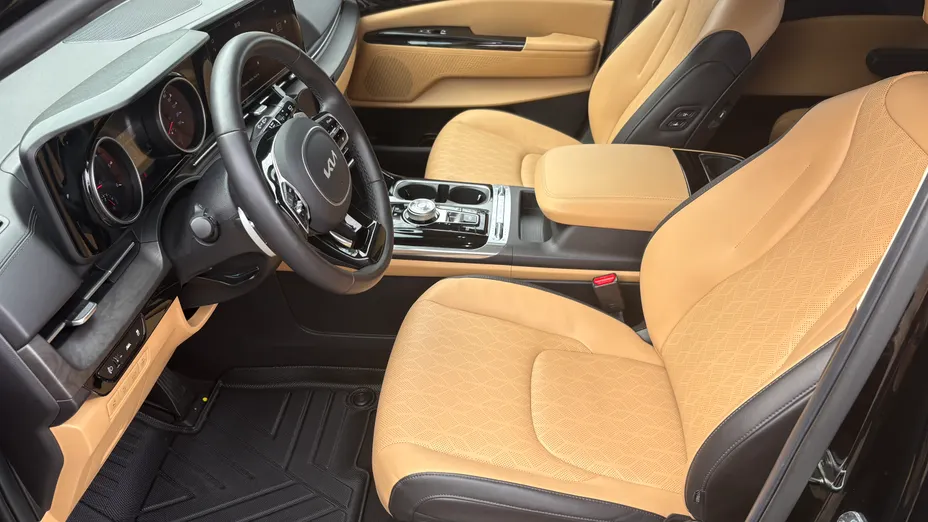 KIA Carnival Carnival 2.2 CRDi Freedom aut