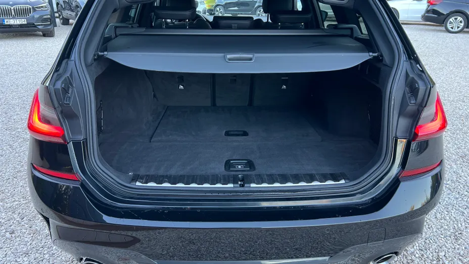 BMW Seria 3 318i M Sport aut